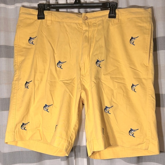 Berle Wash Stoned & Beaten twill shorts size 40 9” inseam Marlin embroidery - Picture 1 of 6